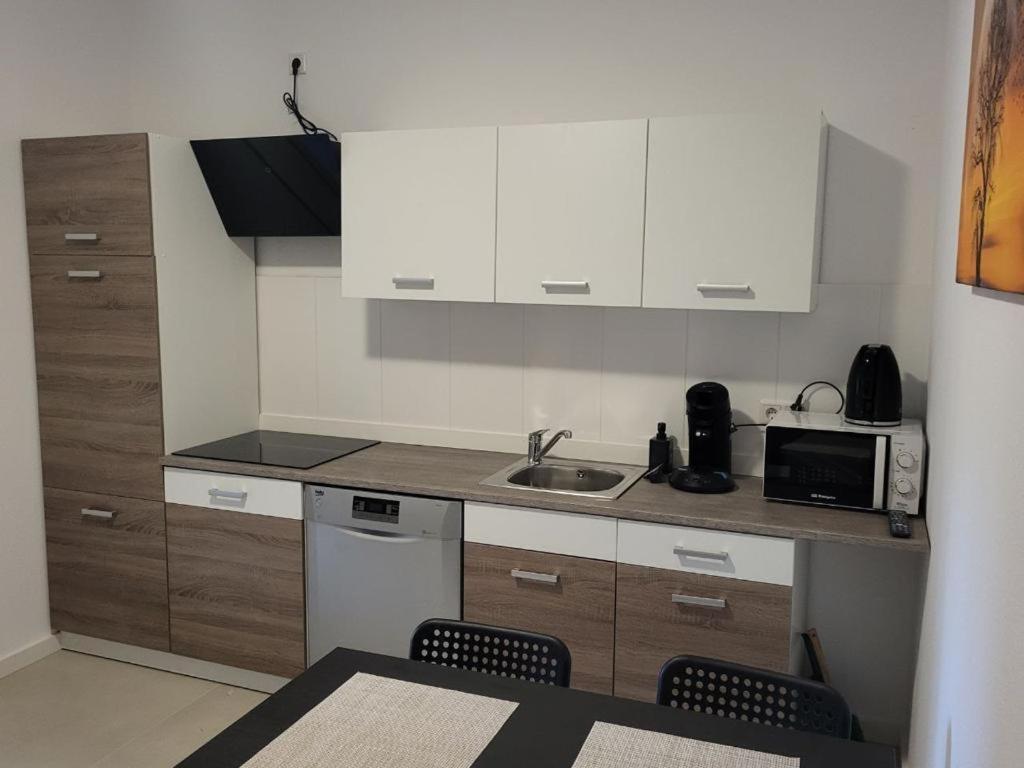 Monteurzimmer Mit Zwei Einzelnen Betten In Einer 3Zi Wohnung Mit Kuche Und Bad Osnabrück Exterior foto